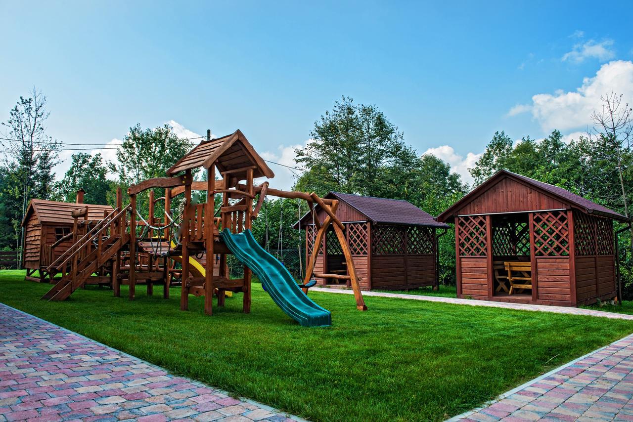 Stary Lwow Bed & Breakfast Korczyna  Exterior photo