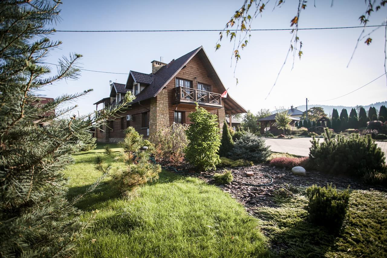 Stary Lwow Bed & Breakfast Korczyna  Exterior photo