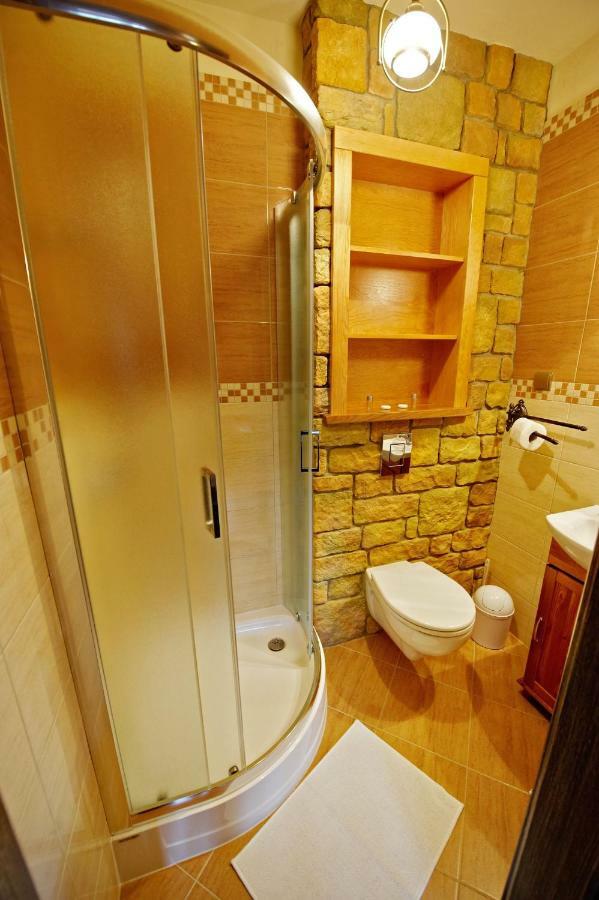 Stary Lwow Bed & Breakfast Korczyna  Exterior photo